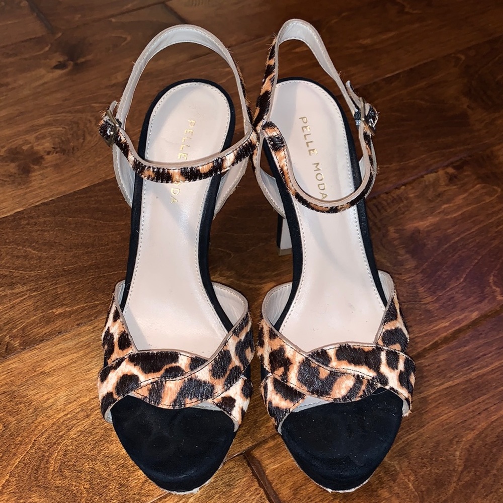 Pelle Moda Leppard Sandals